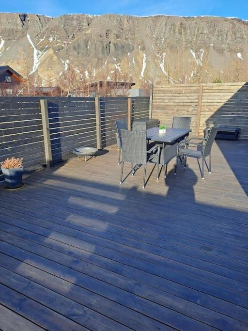 Nylegur Sumarbustathur/Frithsaeld Mosfellsbaer Bagian luar foto